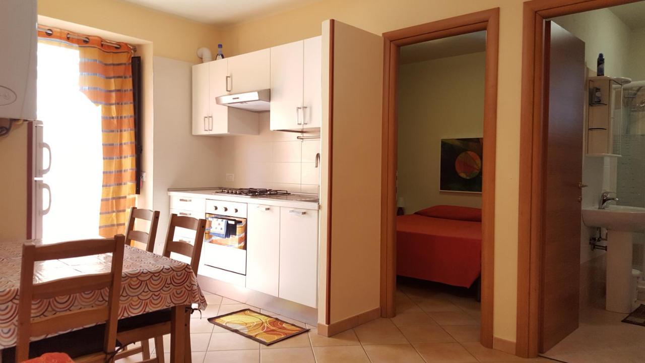 Gaia Holidays Apartments Чефалу Экстерьер фото